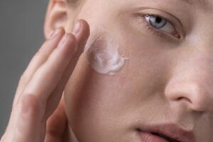 close-up-portrait-of-woman-with-hydrated-skin